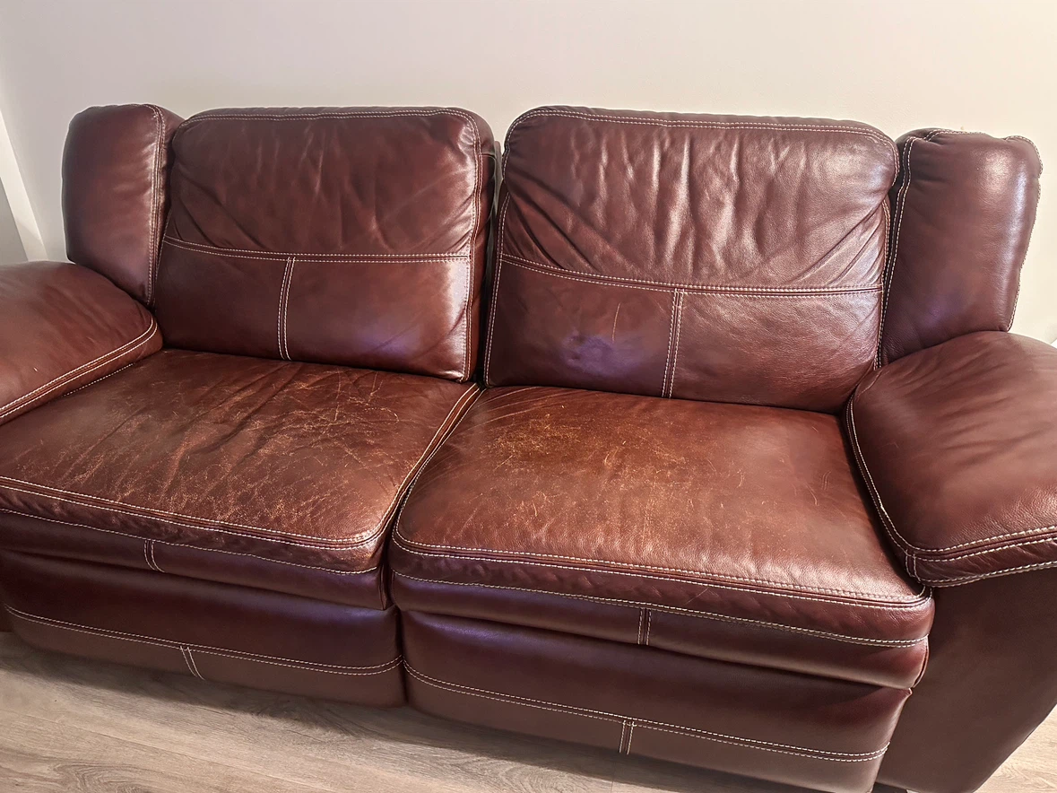 La-Z-boy Brown Leather Loveseat Sofa
