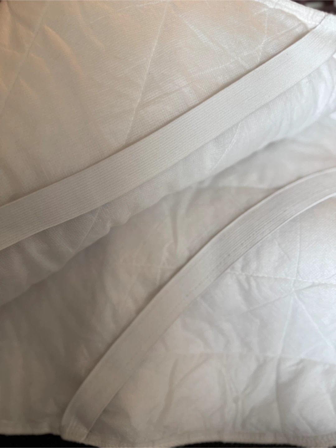 IKEA Twin Mattress Protector - photo 3