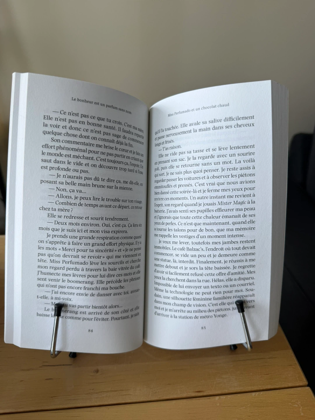 Metal Book Stand - photo 2