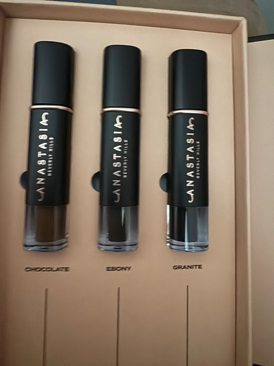Anastasia Hills Auburn Liquid Lipstick - photo 3