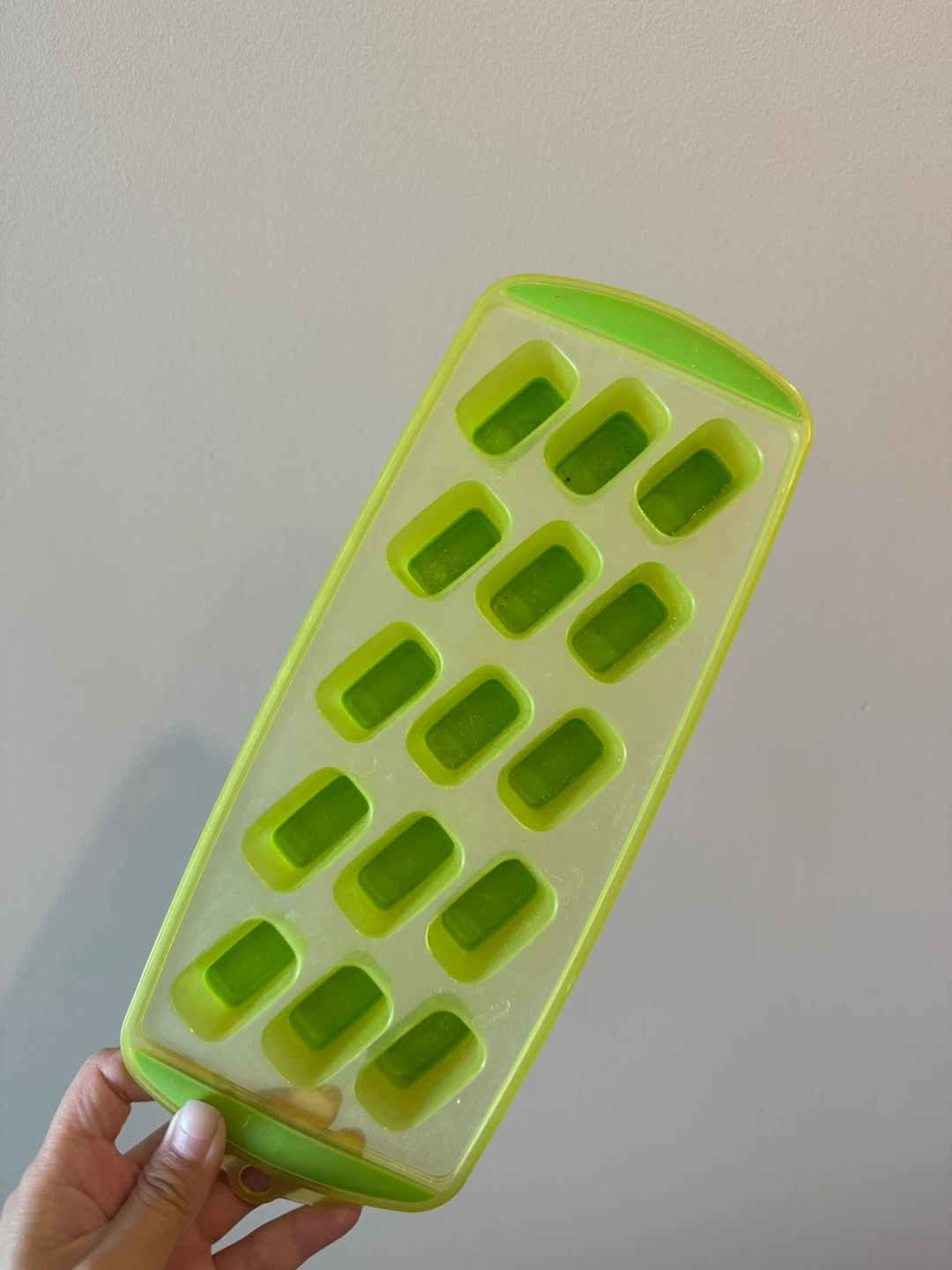 Ice Cube Tray - photo 2
