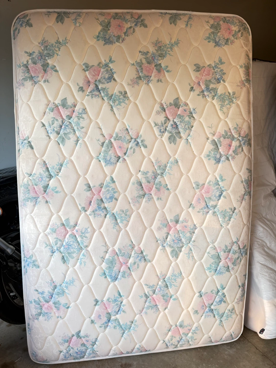 Floral Print 52”/80” Mattress and box spring