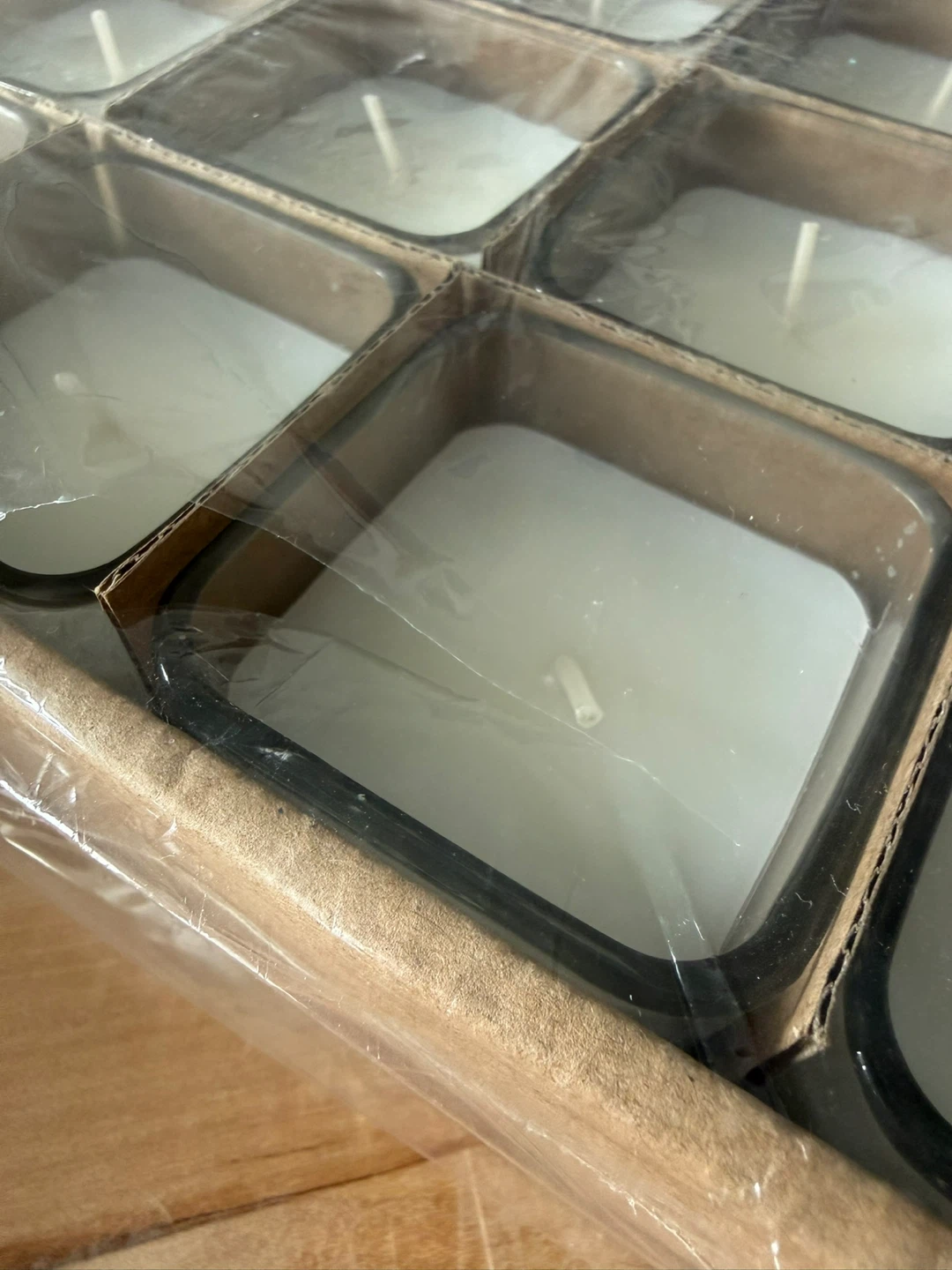 25 White Votive Candles - photo 2