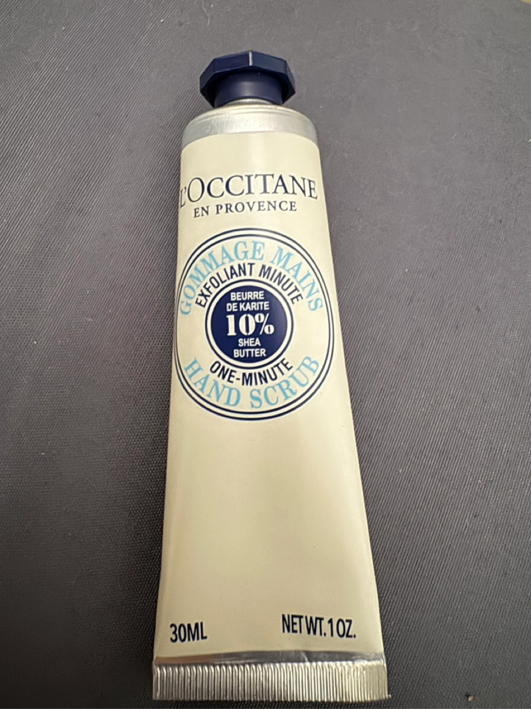 L'Occitane Shea Butter One-Minute Hand Scrub 30ml