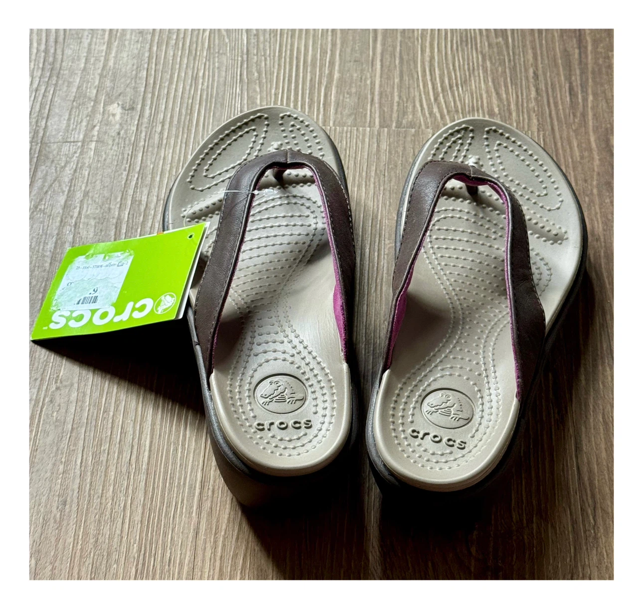 Brand new Crocs Capri Leather Flip Wedge Size 8 - photo 3
