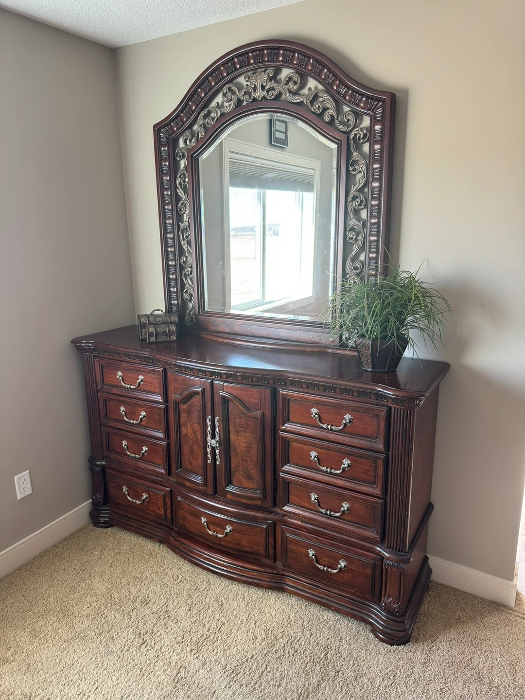 Dark Wood Bedroom Set with Bed Frame, Dresser and Nightstand - photo 3