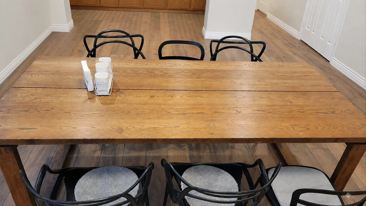 IKEA MÖRBYLÅNGA Table & Six black chairs