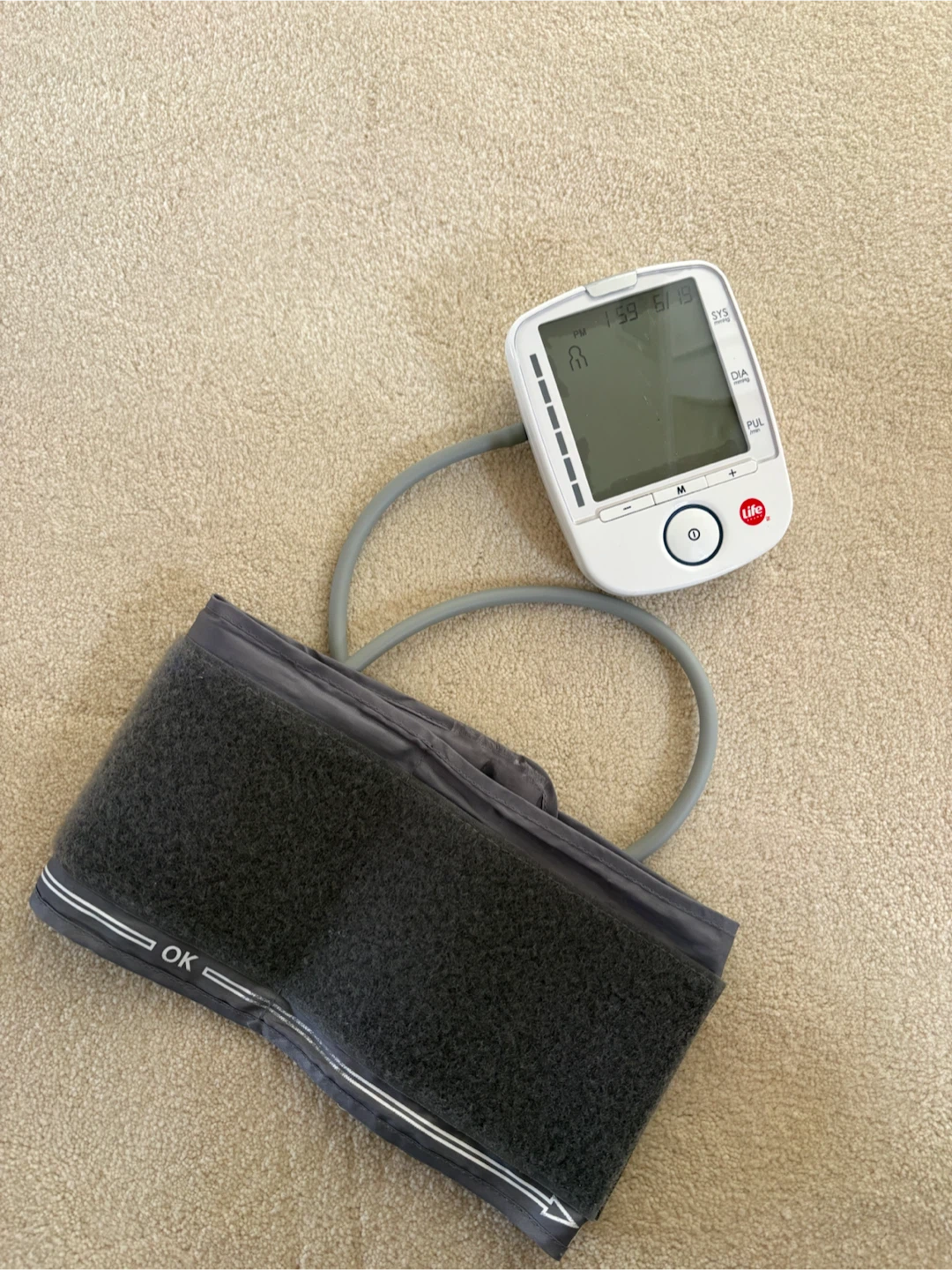 Life band blood pressure monitor