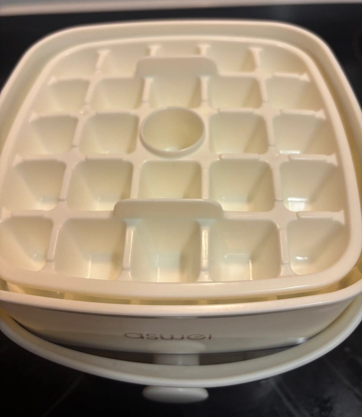 Aswel Ice Cube Maker with Lid - photo 2