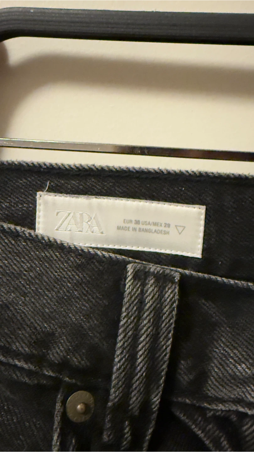 ZARA Men's Black baggy jorts - photo 3