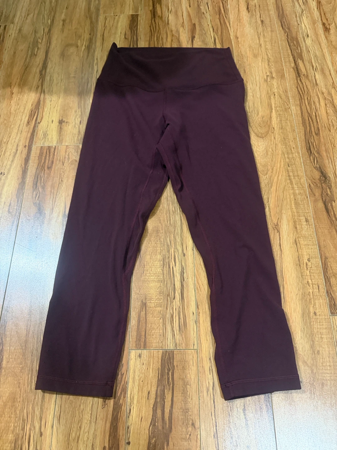 Lululemon Burgundy Crop Leggings - photo 3