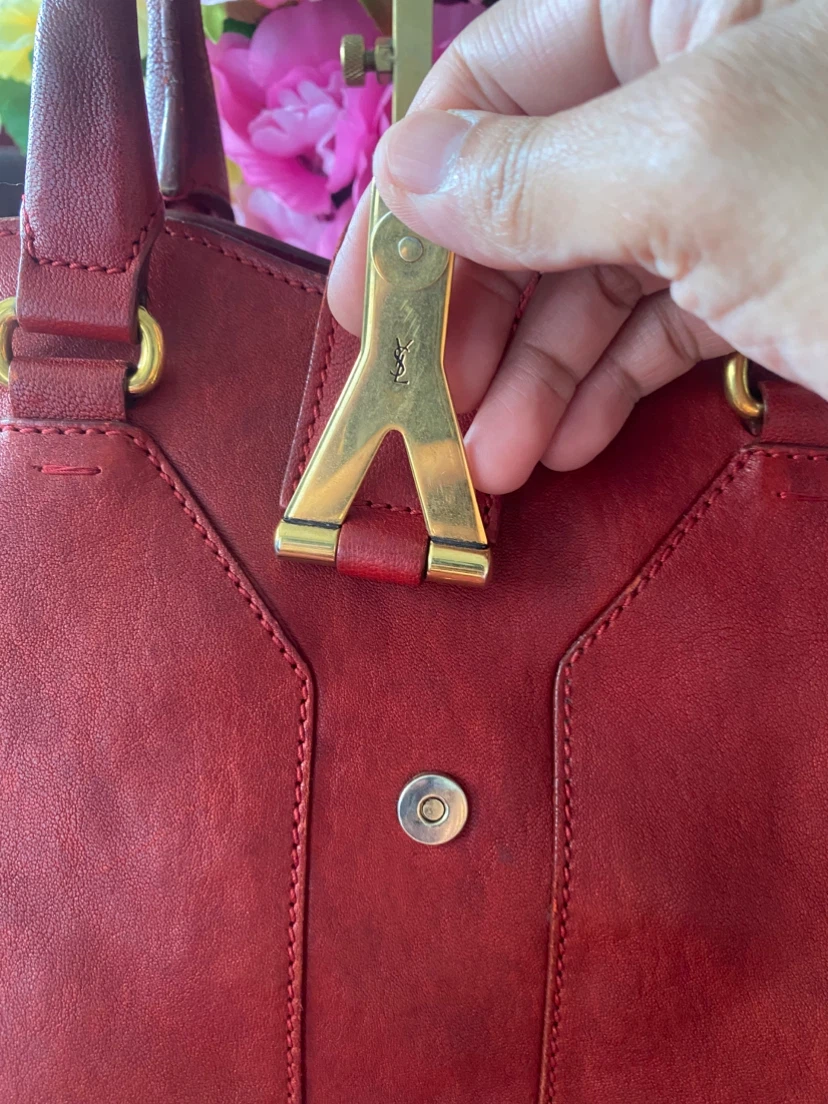 Saint Laurent Red Leather YSL Muse Two Top Handle Bag - photo 4