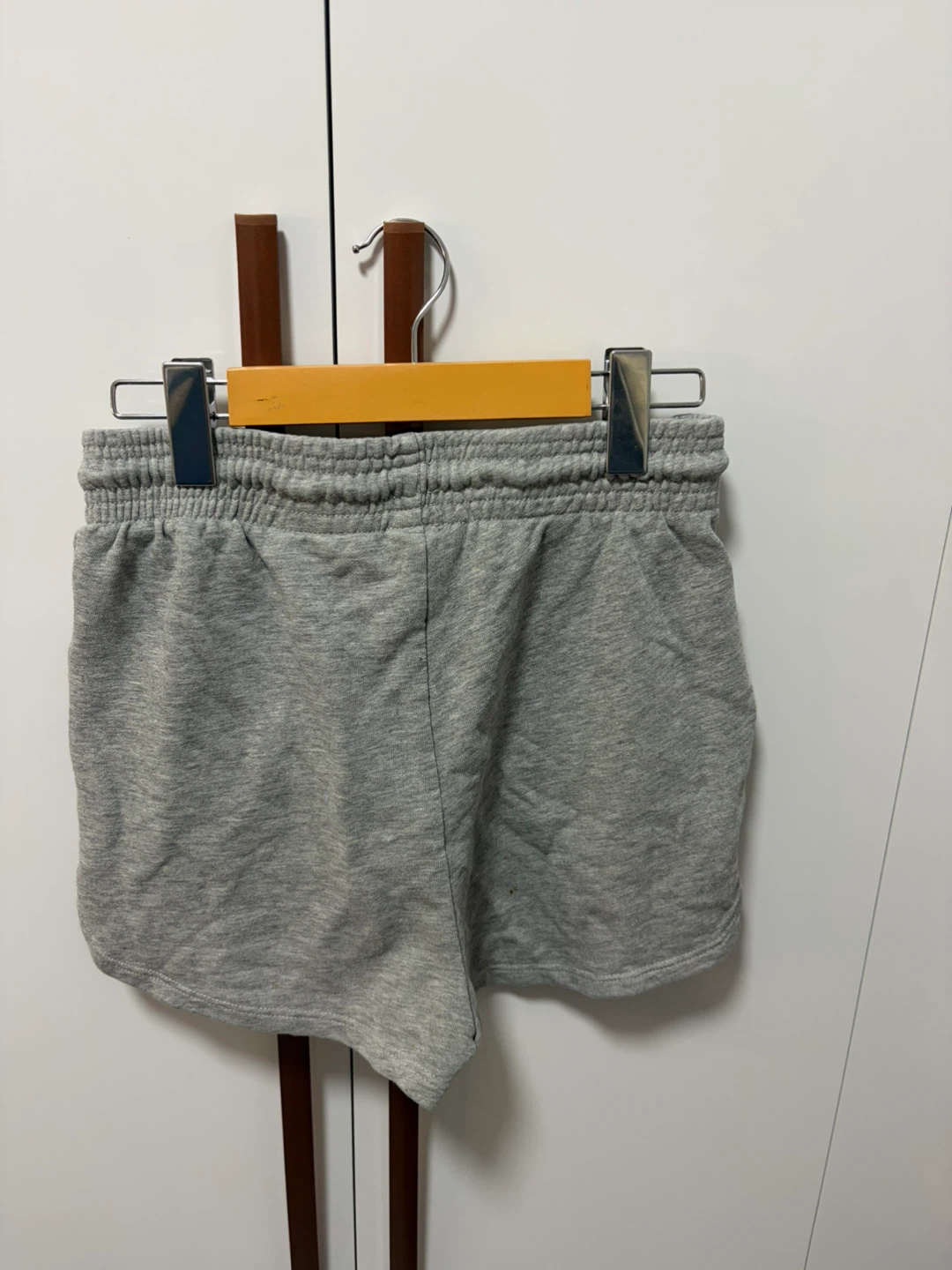 H&M Grey Sweat Shorts - photo 2