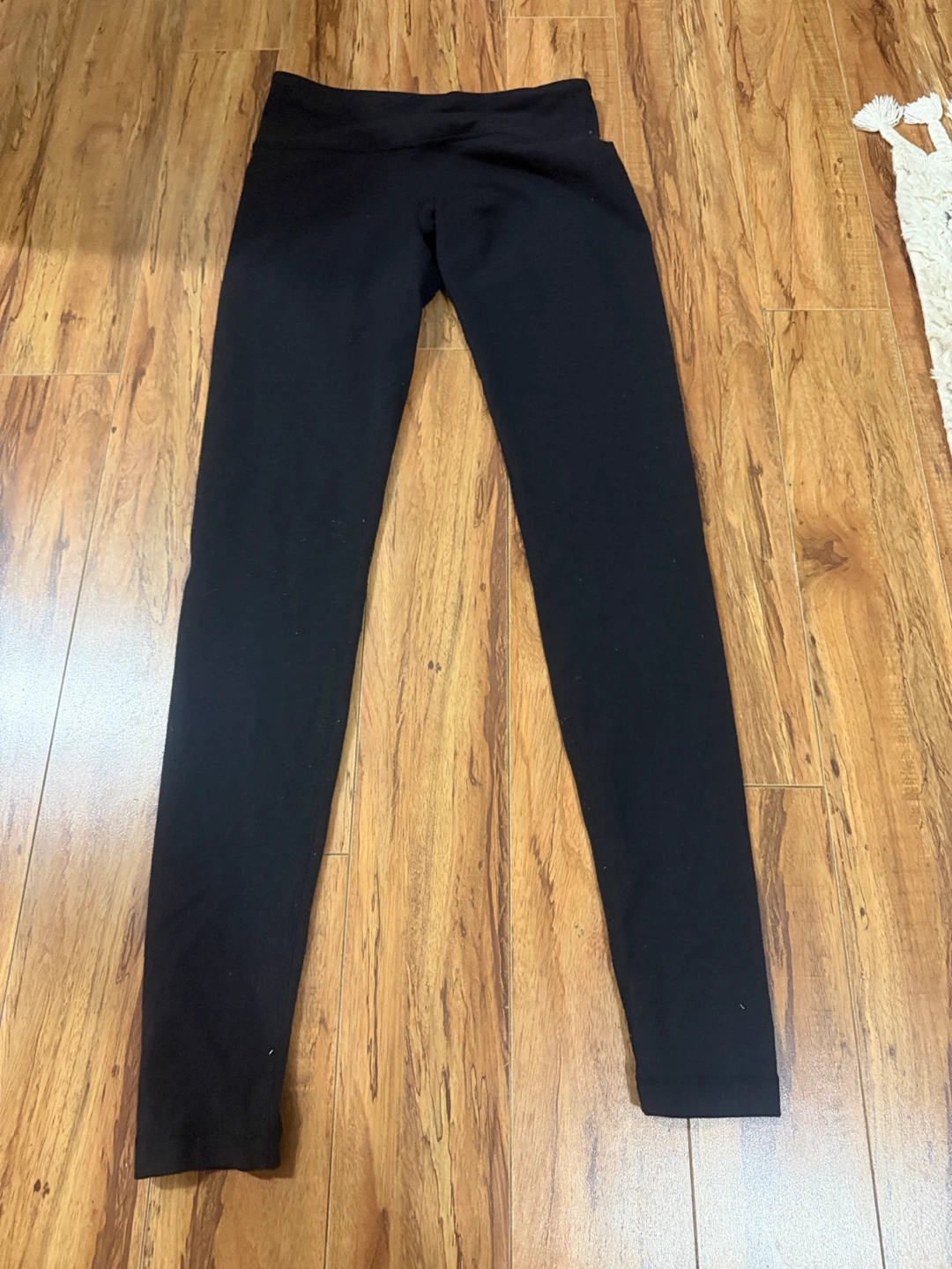 Lululemon Black Leggings - photo 3