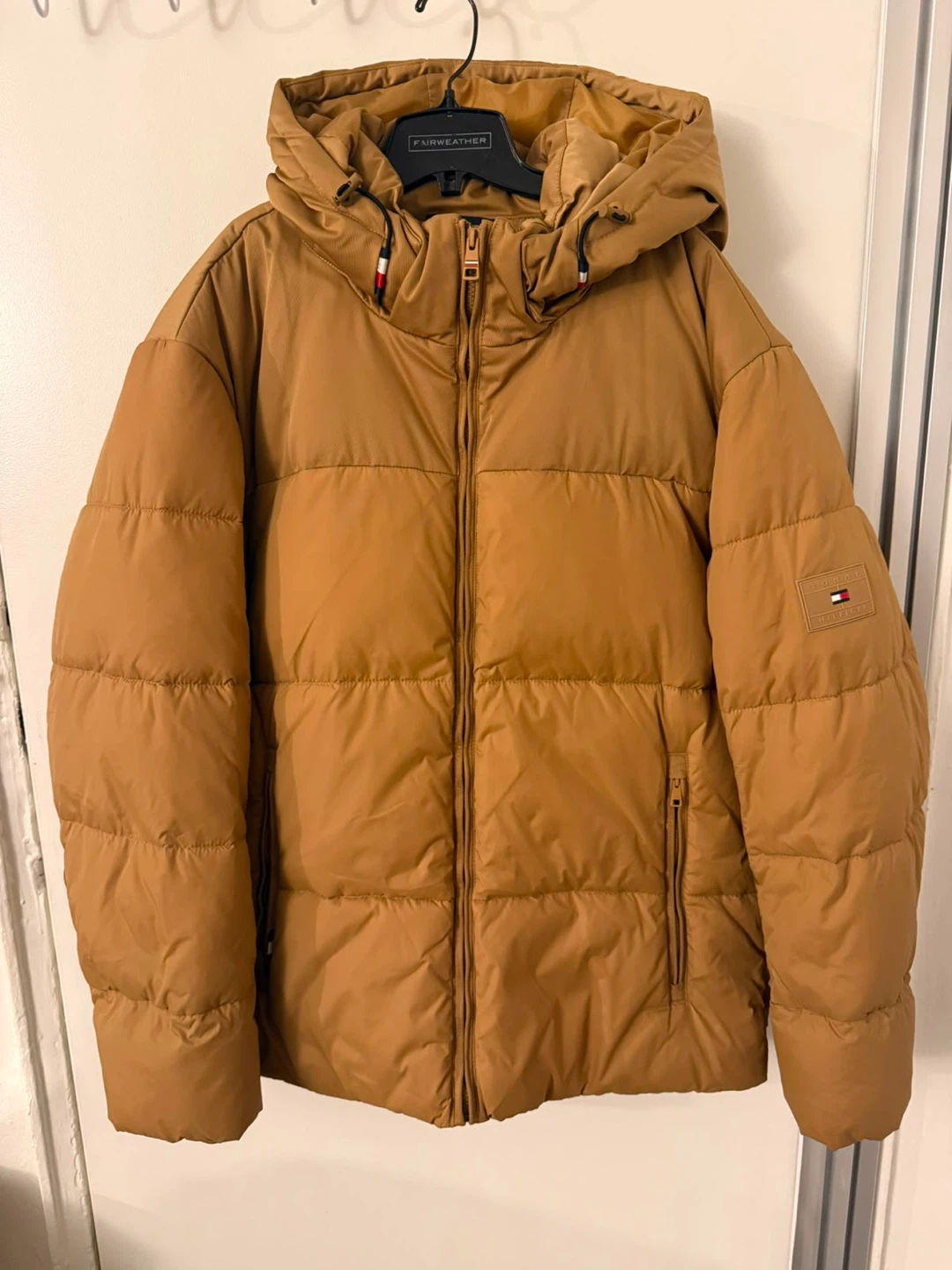Tommy Hilfiger Puffer Jacket - Tan