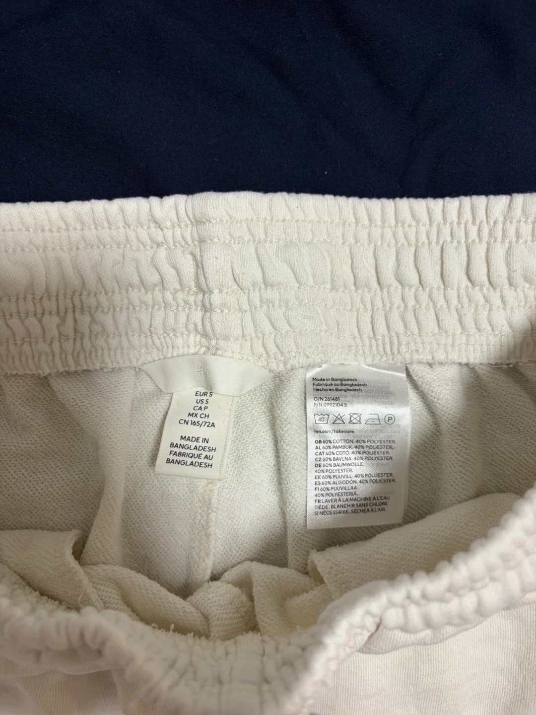 H&M Women's Cream Sweat Shorts Size XS - photo 3