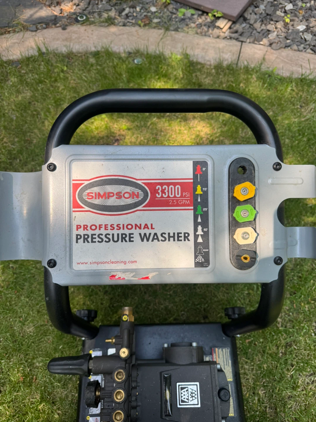 SIMPSON Professional Pressure Washer 3300 PSI - photo 2