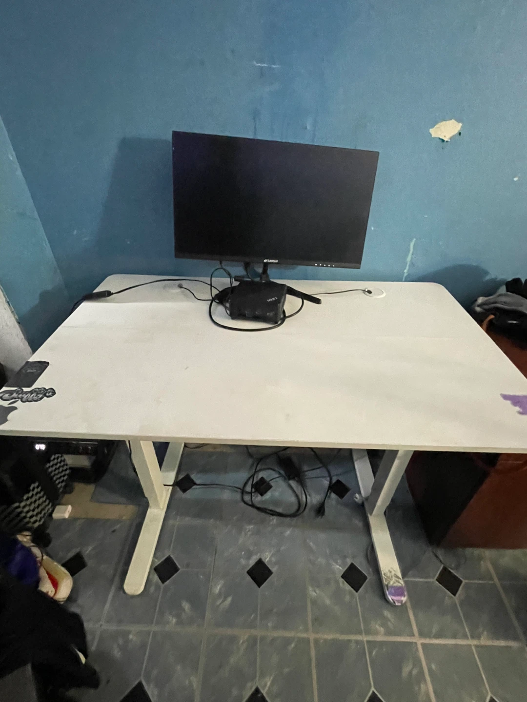 White Gaming/streaming Desk - photo 4