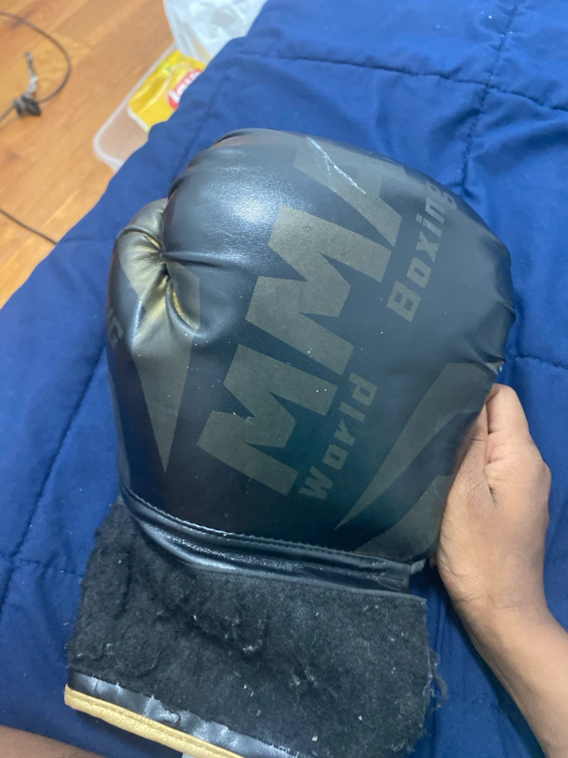 Black MMA World Boxing Gloves