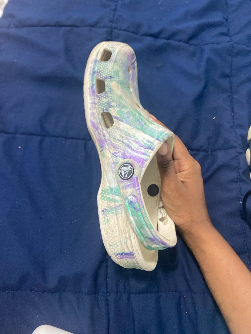 Crocs Clogs Swirl Pattern Size 8 - photo 2