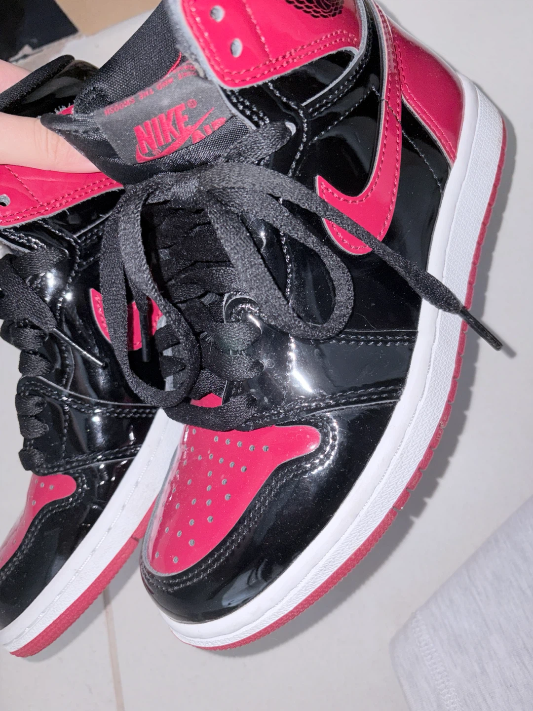 PRICE NEGOTIABLE-Nike Air Jordan 1 High OG - photo 2