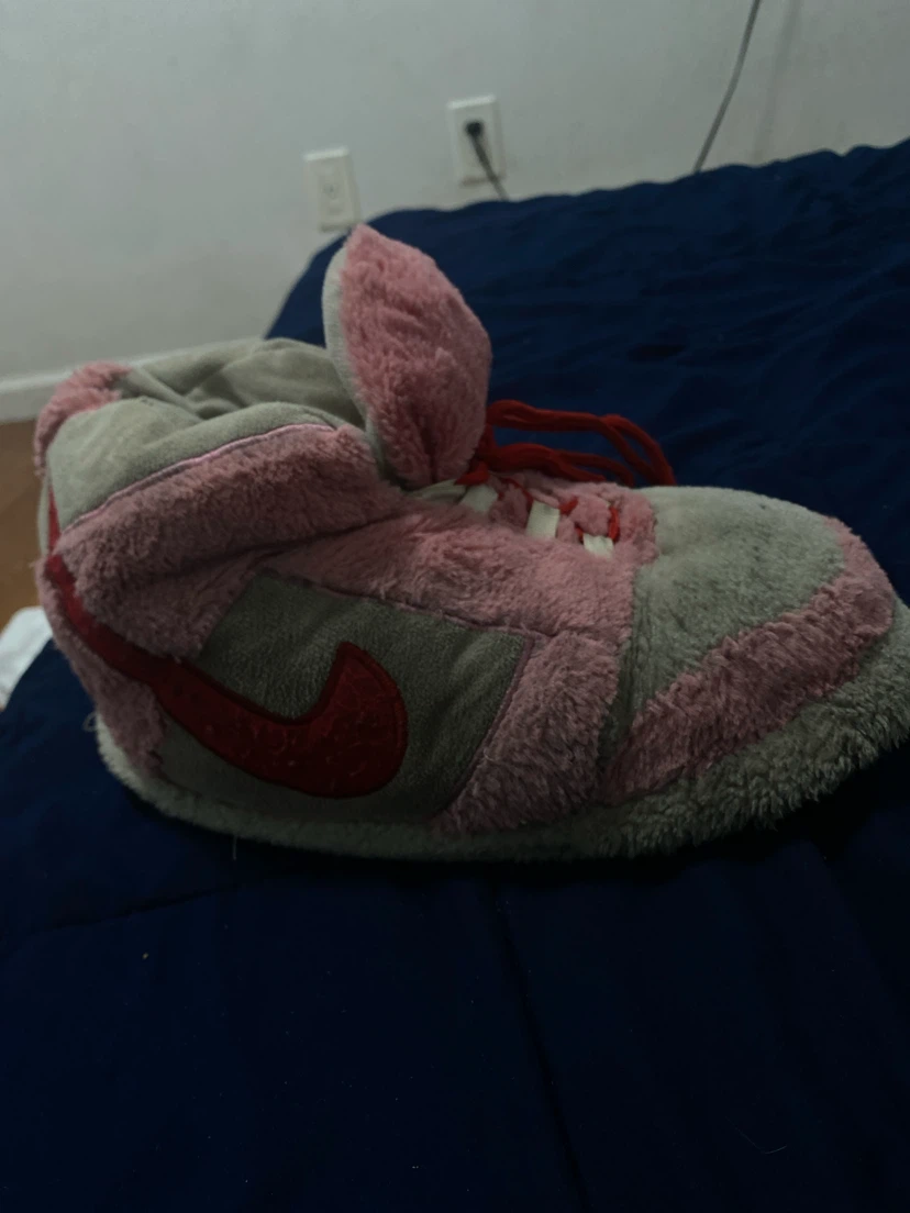 Nike Dunk High Pink Fleece Slippers - photo 2