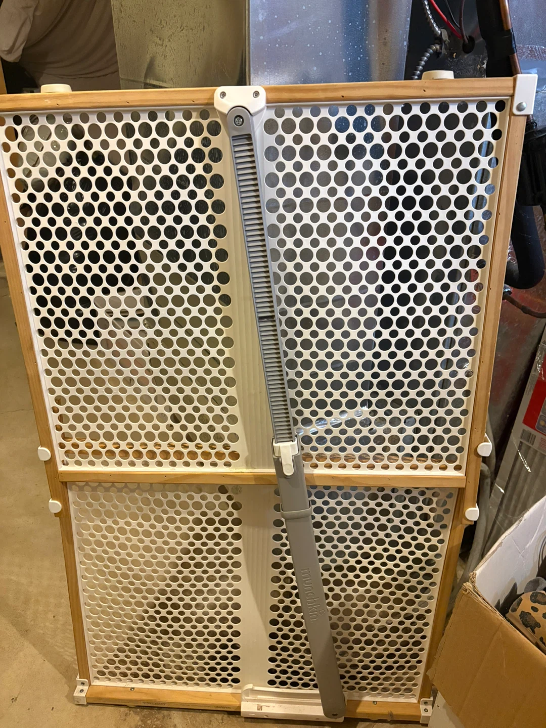 Adjustable Baby Gate - photo 2