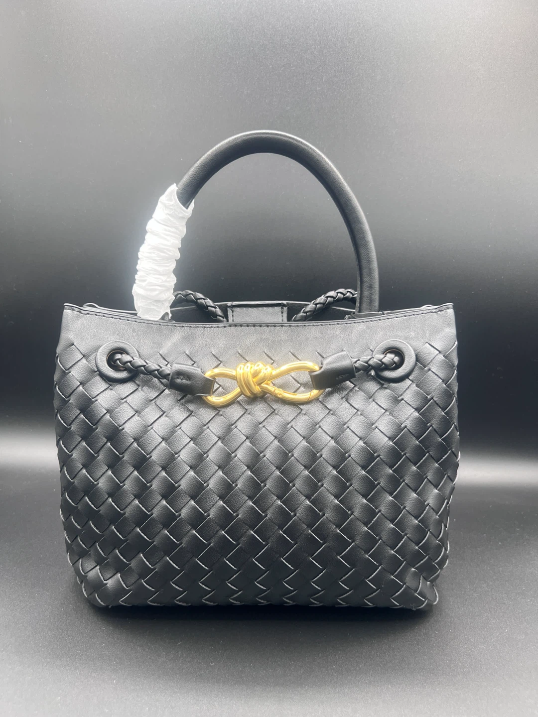 Bottega Veneta Woven Leather Bucket Bag - photo 2