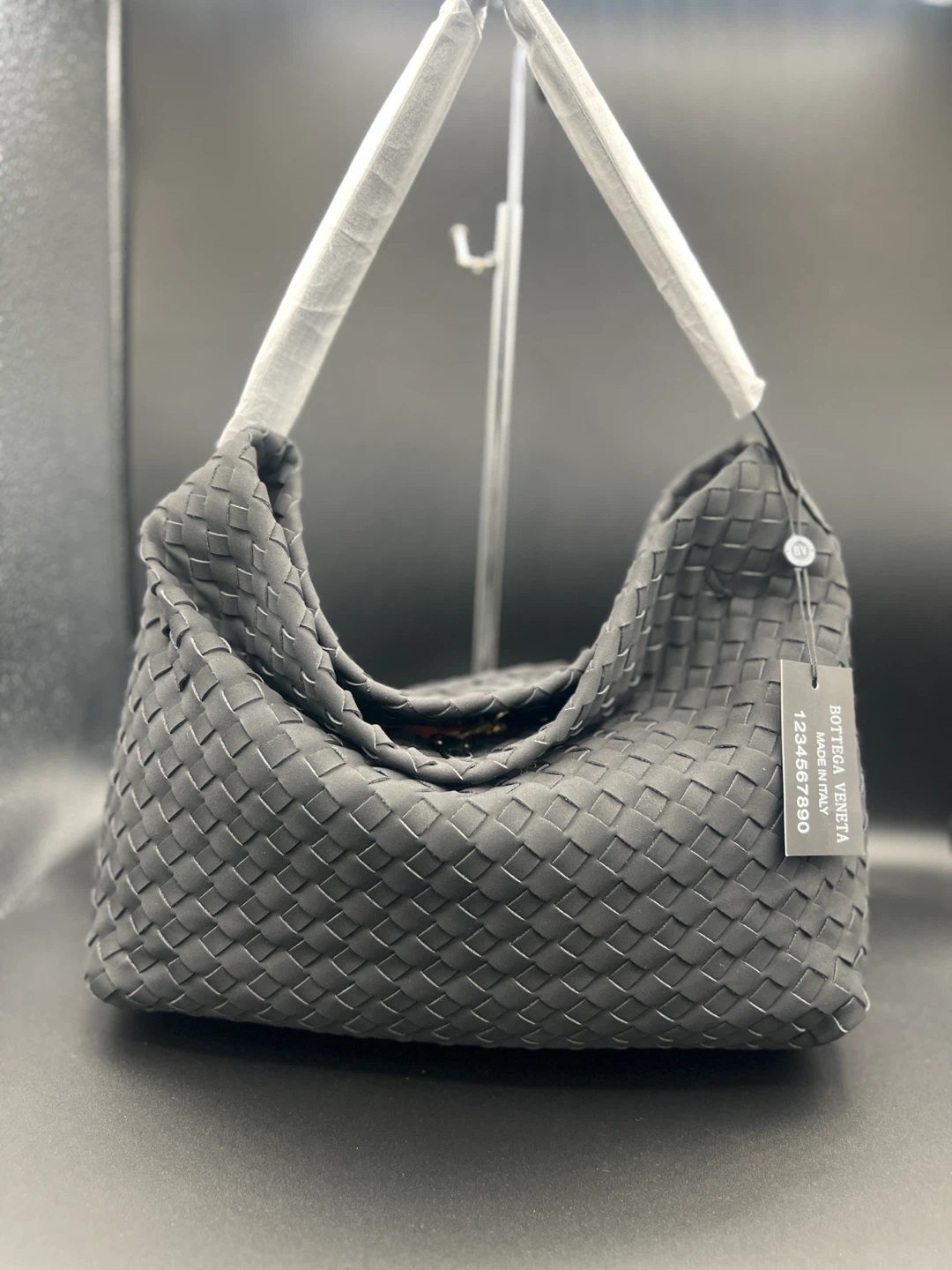 Bottega Veneta Woven Hobo Bag - photo 2
