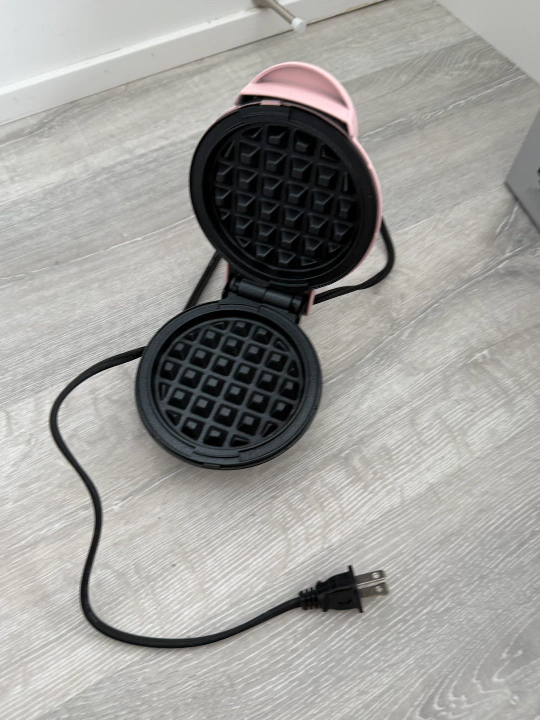 Dash Pink Mini Waffle Maker