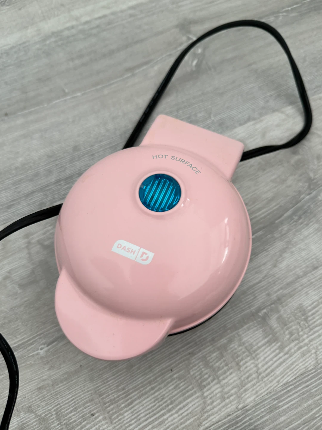 Dash Pink Mini Waffle Maker - photo 2