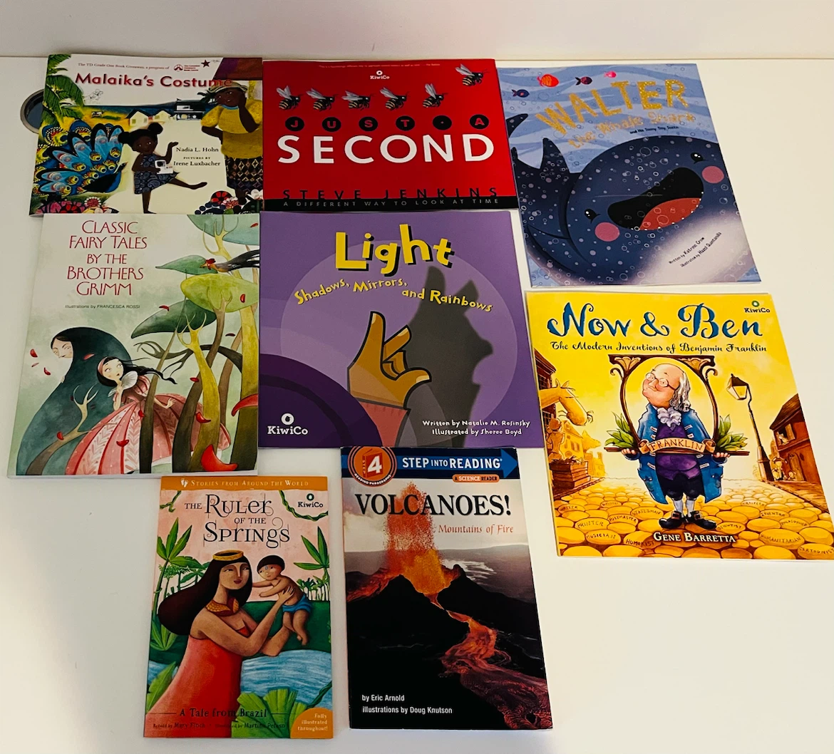 Assorted Children's Books - photo 3