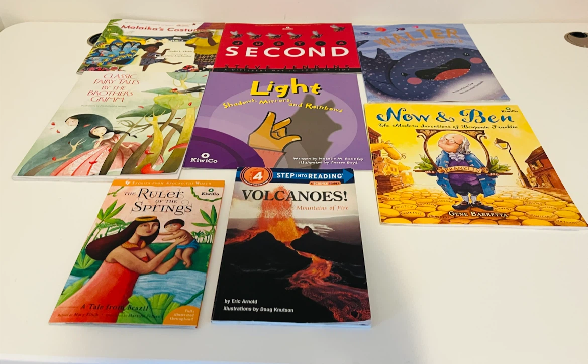 Assorted Children's Books - photo 4