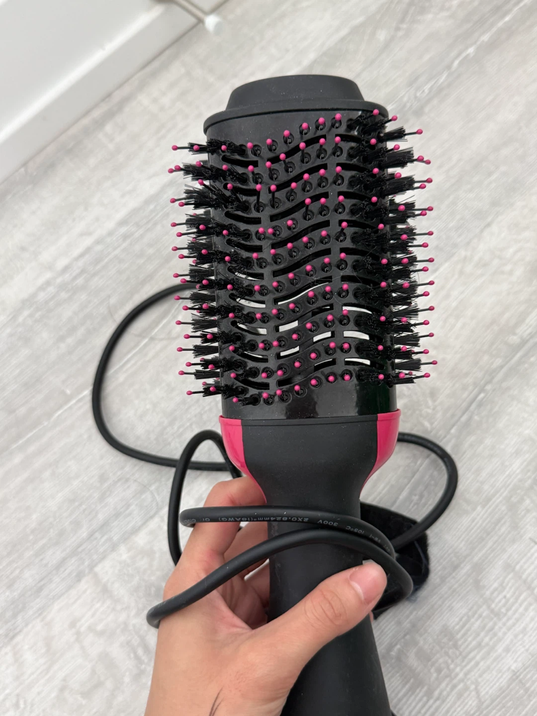 Revlon One-Step Hair Dryer and Volumizer - photo 3