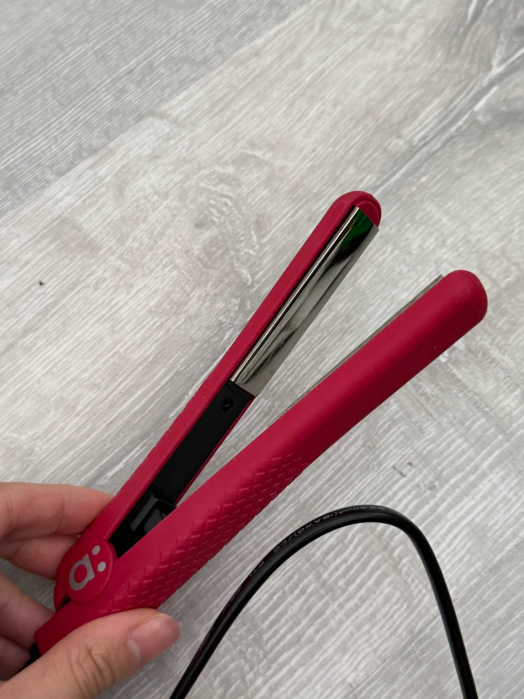 Mini Hair Straightener - photo 2