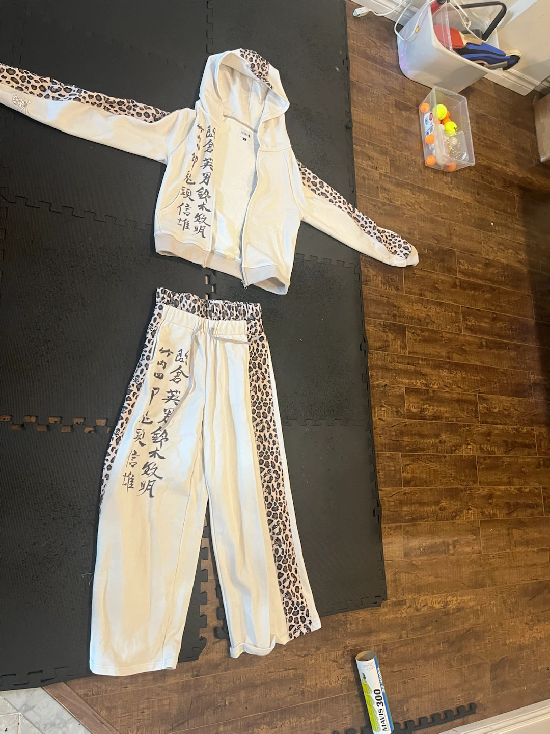 Sage avarice tracksuit ig brand size L