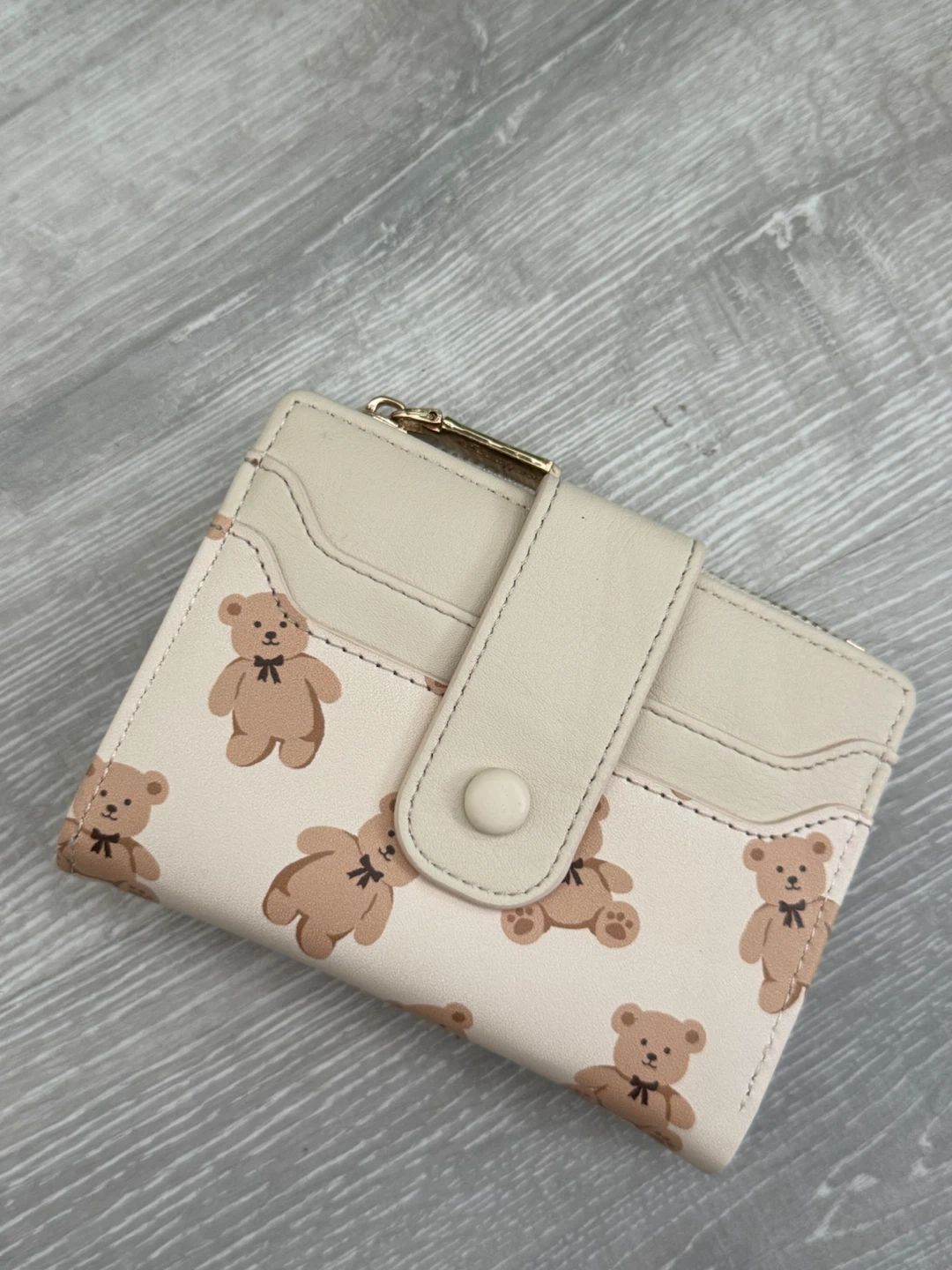 Women's Teddy Bear Bifold Wallet - photo 2