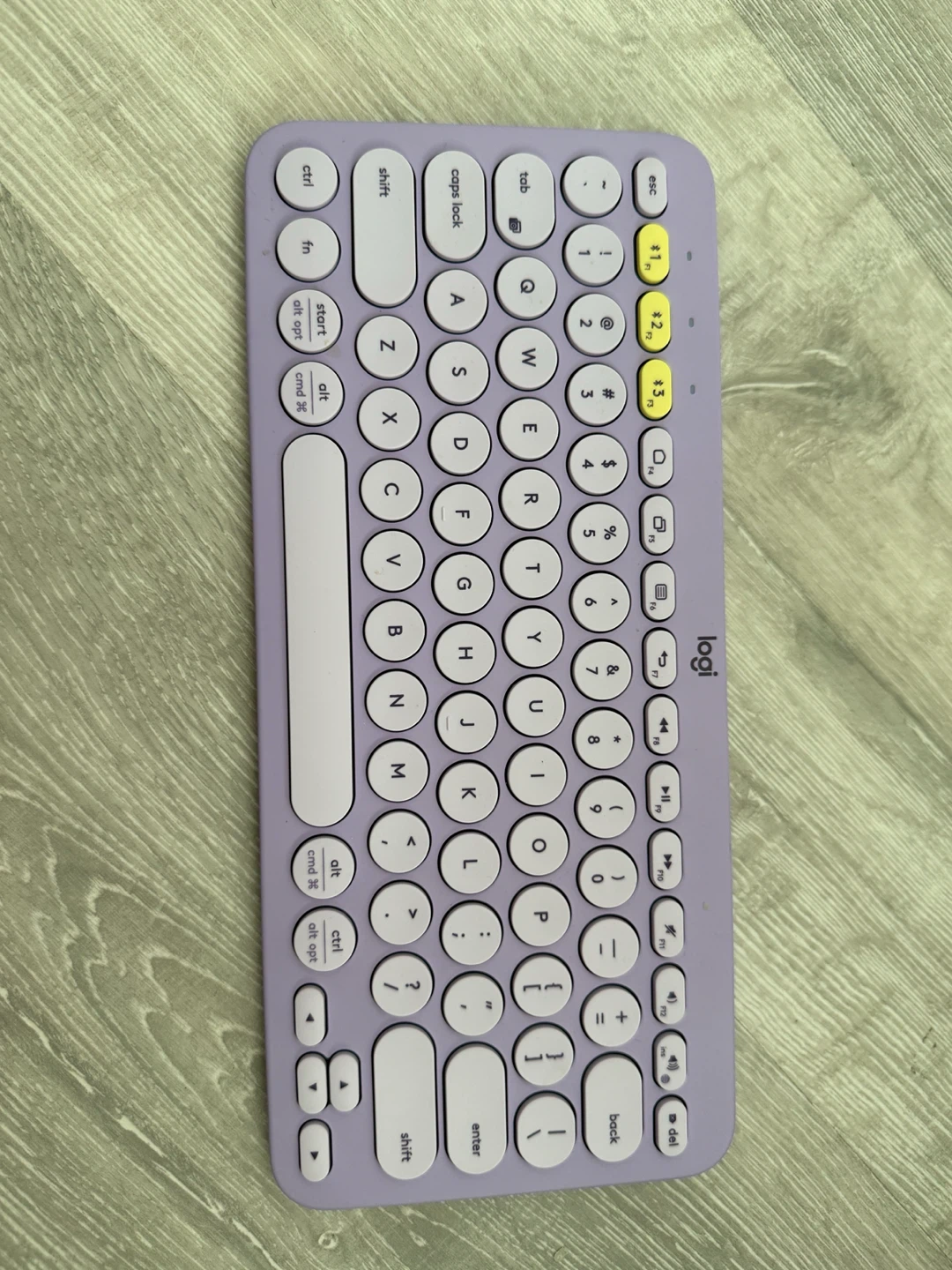 Logitech K380 Bluetooth Keyboard - Lavender