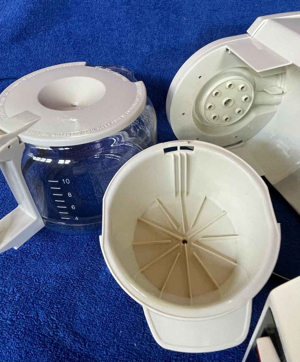 Mr. Coffee 10 Cup Coffeemaker - photo 5