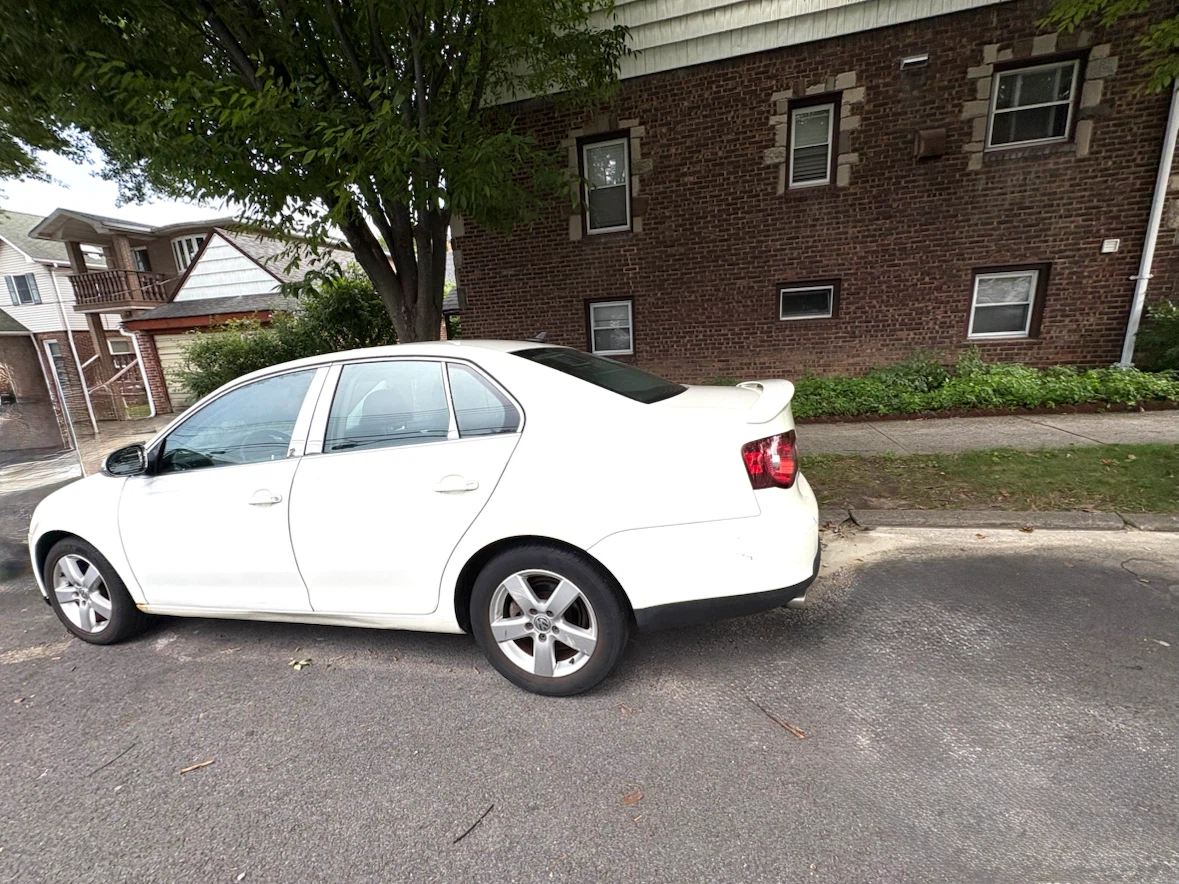 2009 Volkswagen jetta SE sedan - photo 5