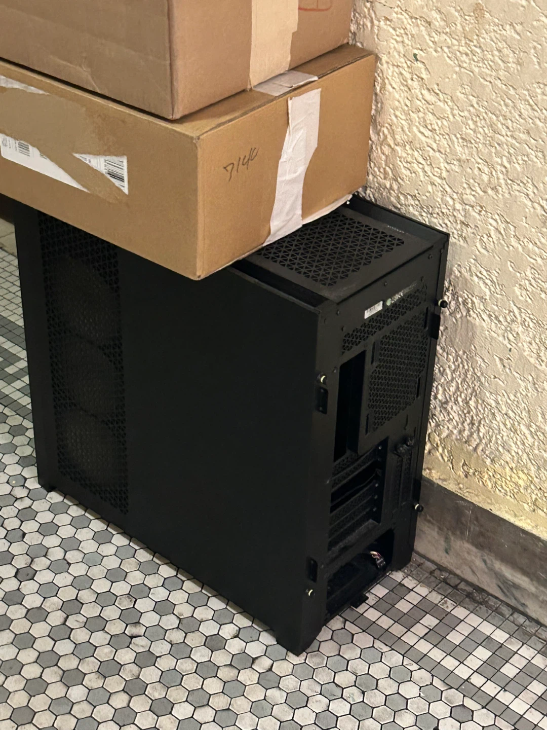 Black PC Tower Case - photo 2