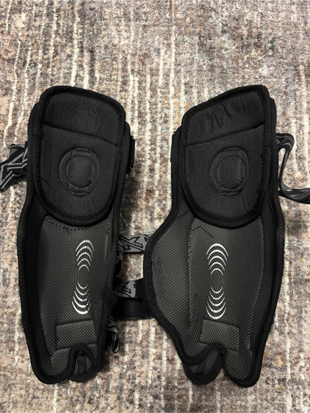 Hockey Shin Guards | Knapper AK5 | Junior Size 10” - photo 2