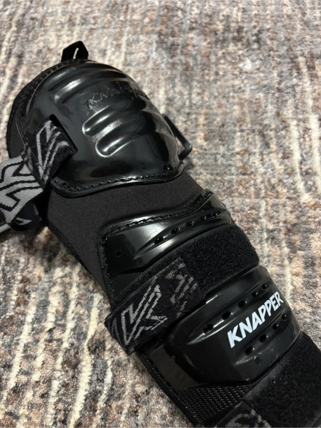 Hockey Shin Guards | Knapper AK5 | Junior Size 10” - photo 4
