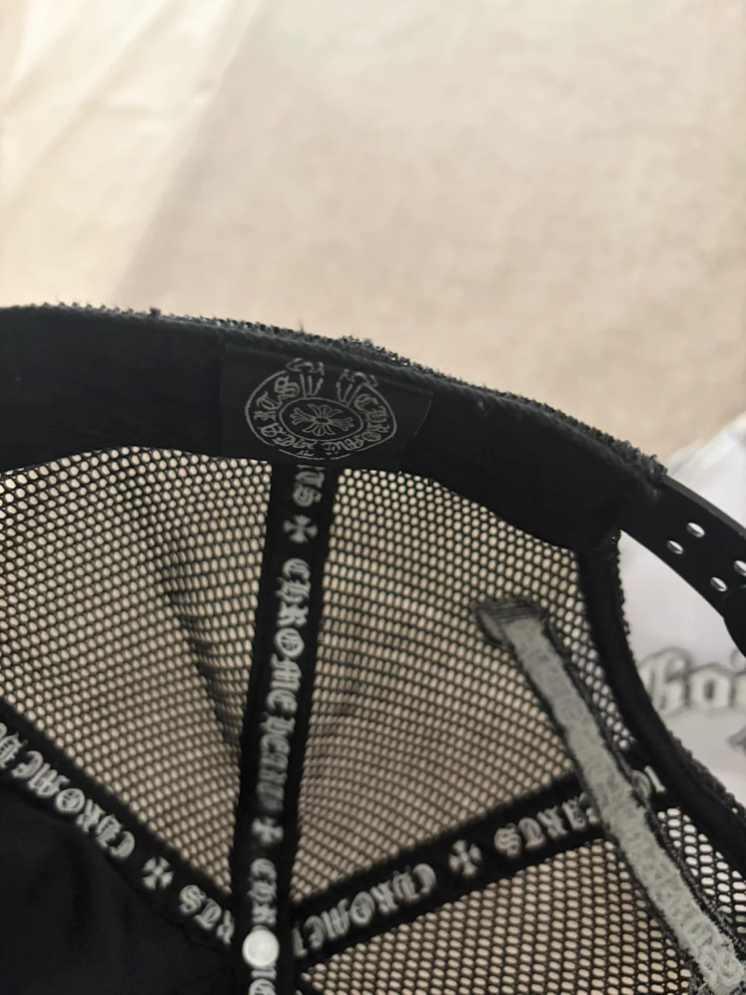Chrome hearts hat, Godspeed hat and new era hat - photo 2