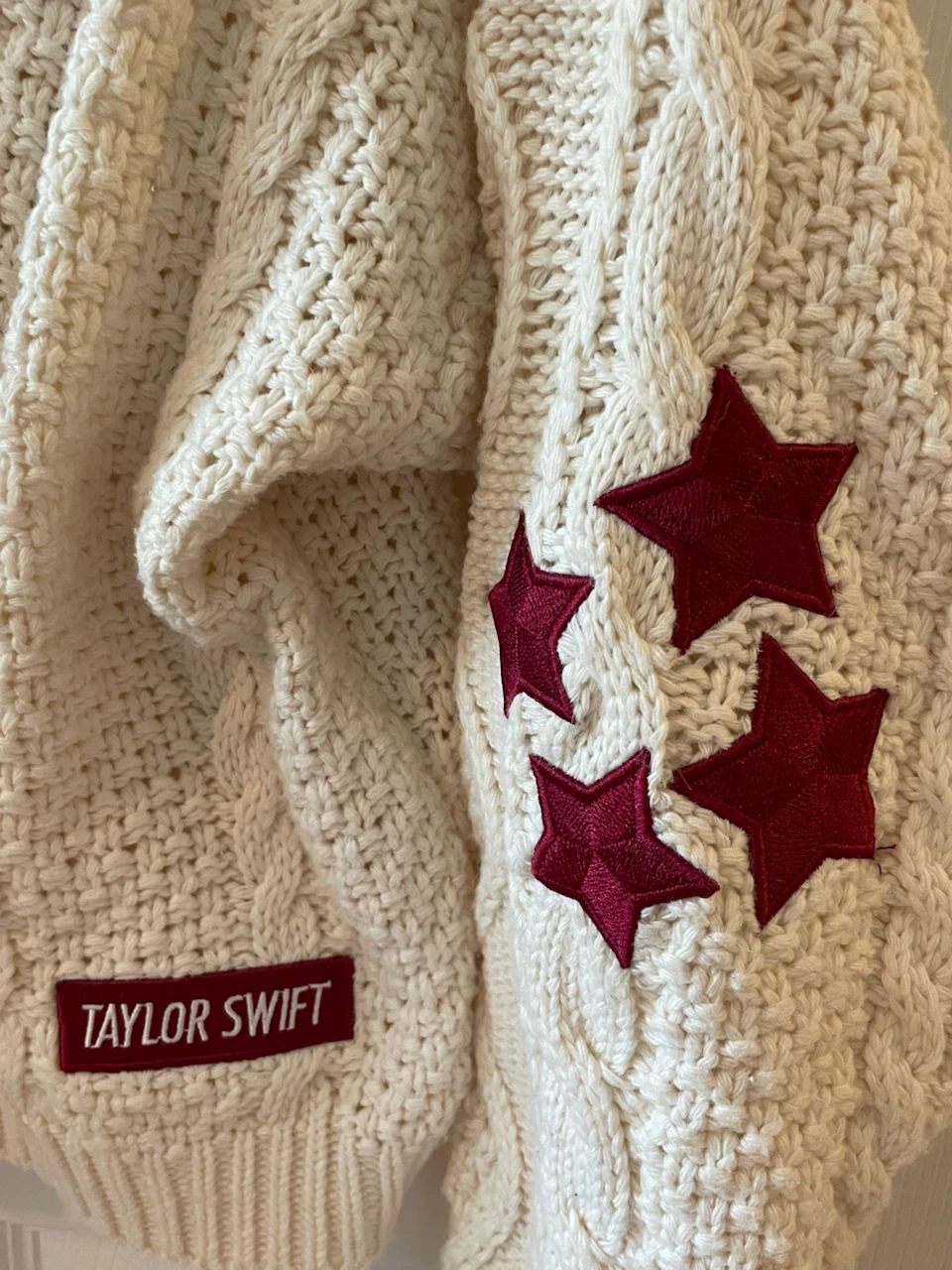 Taylor Swift Red Cardigan (Pre-Loved & oversized) - photo 3