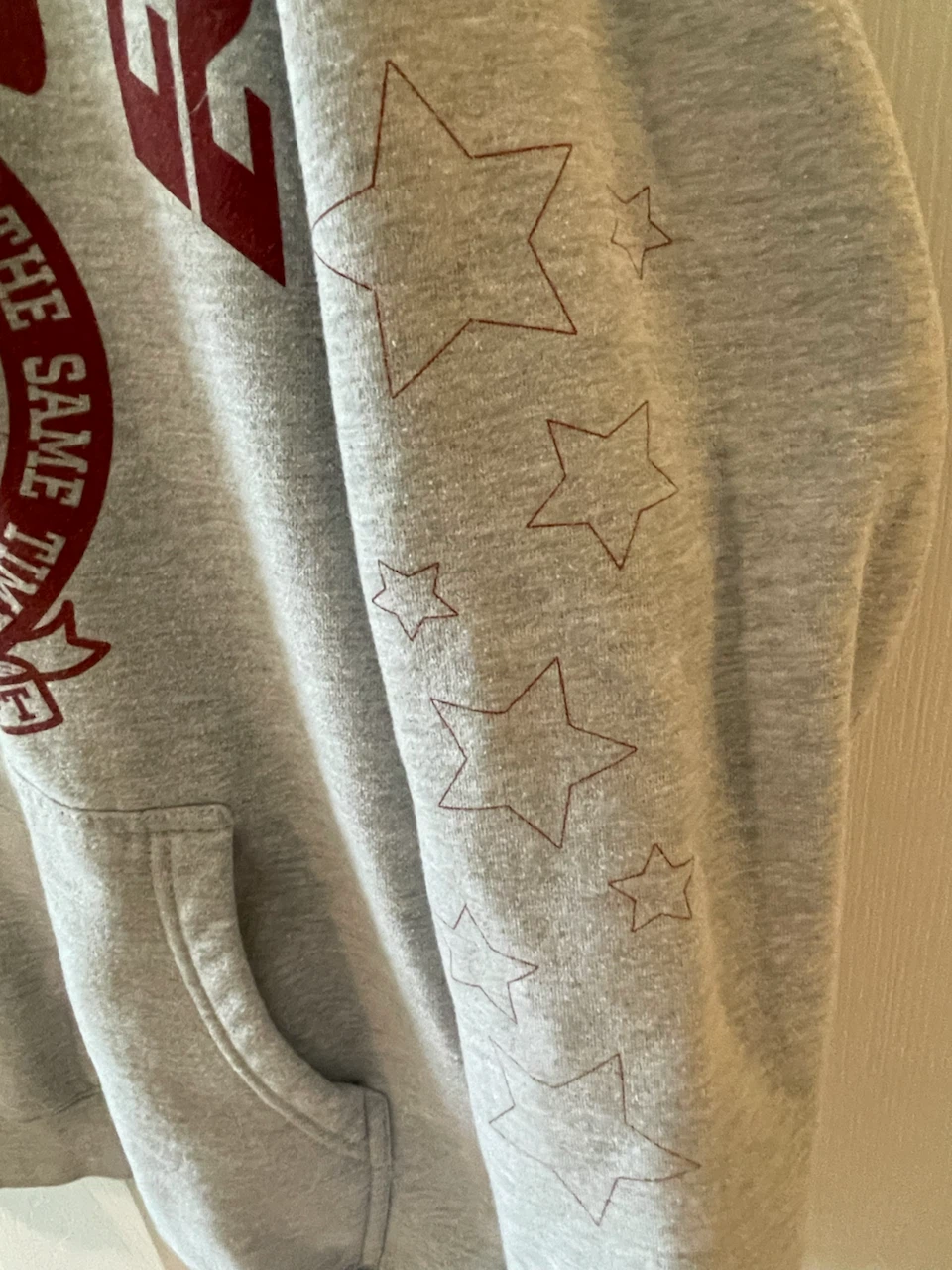 Taylor Swift "I'm Feeling '22" Hoodie - photo 4