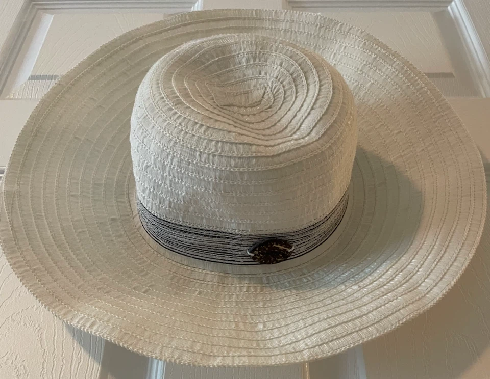 Panama Jack White Floppy Sun Hat (pre-loved)