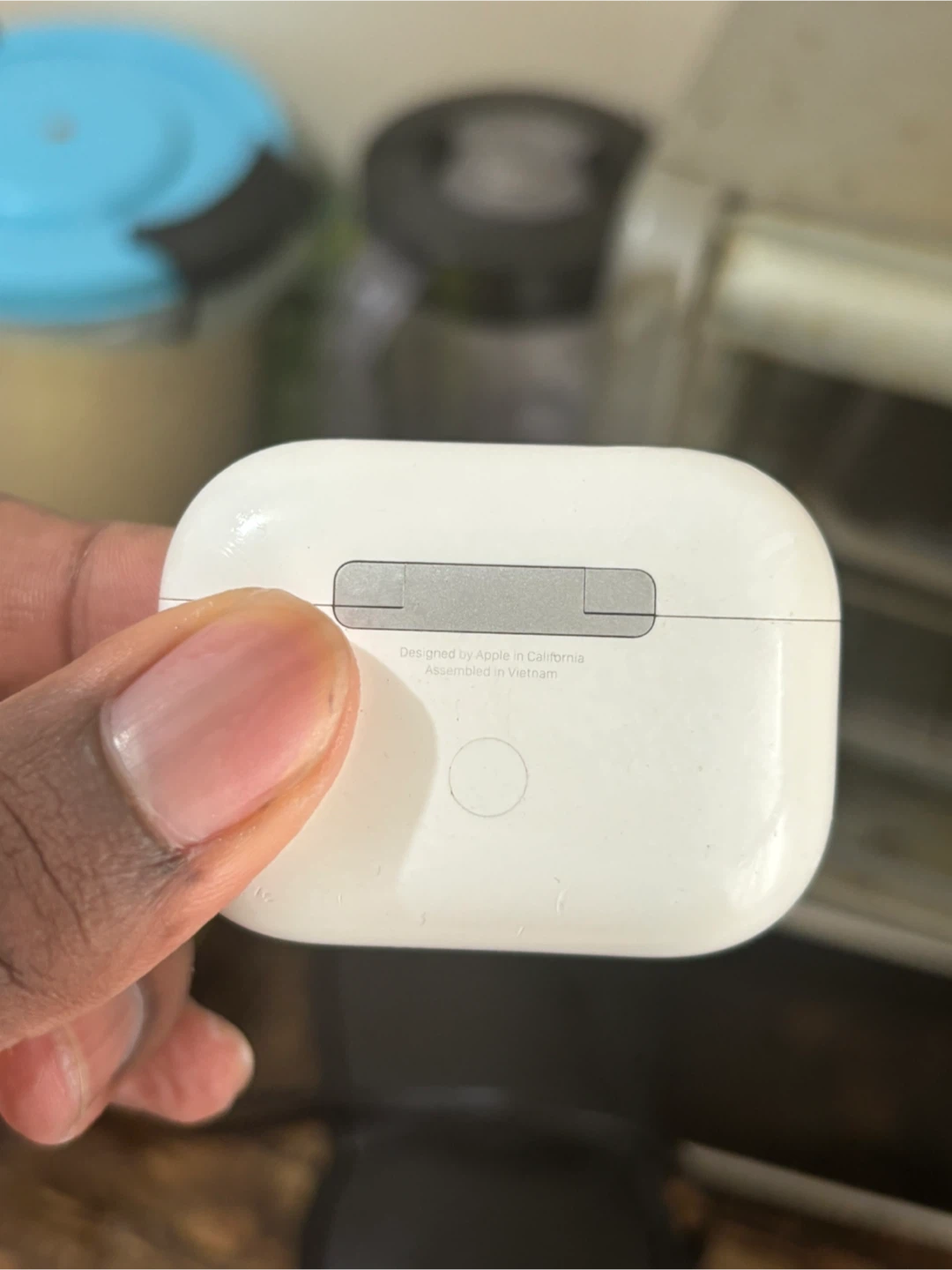 Apple AirPods Pro 2 usb cCharging Case - photo 2