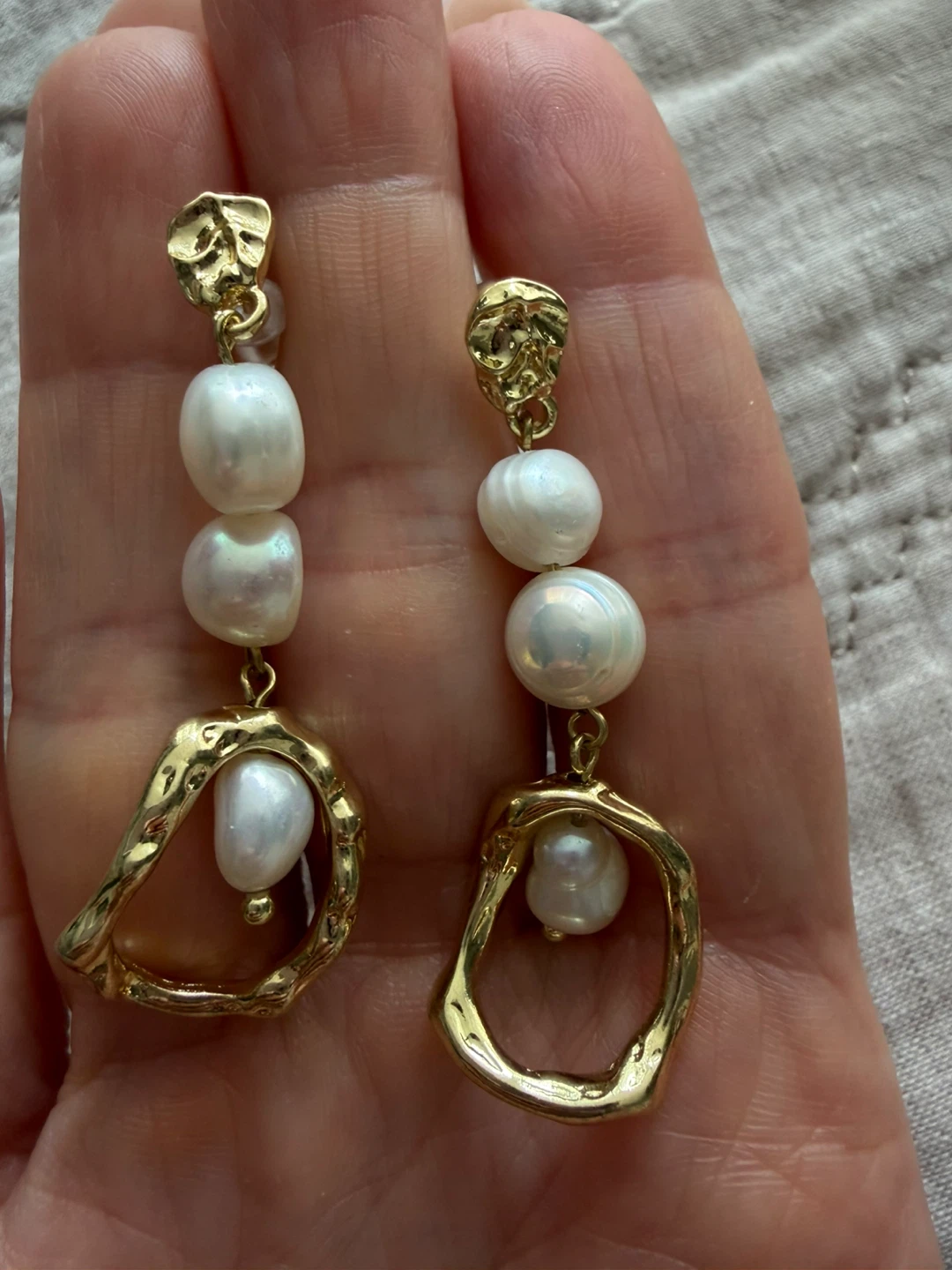 New 14k pearls   earrings
