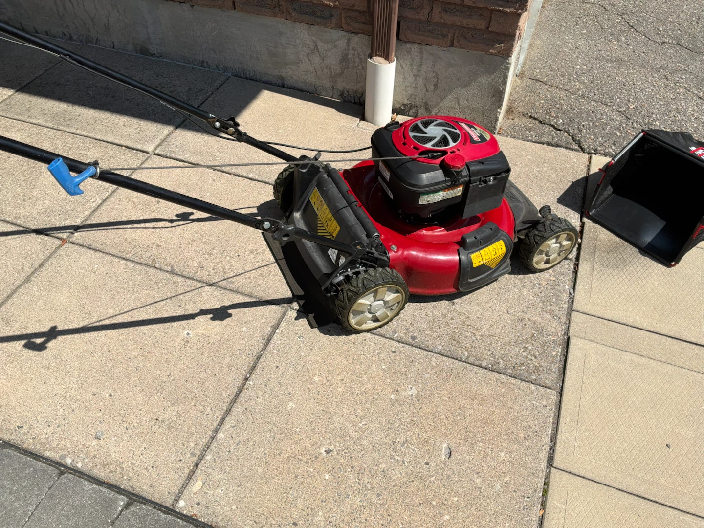 Craftsman Gas Lawn Mower - photo 2